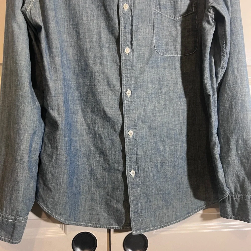 J Crew Slim Fit Chambray Button Down Shirt, Mens‎ Size XL